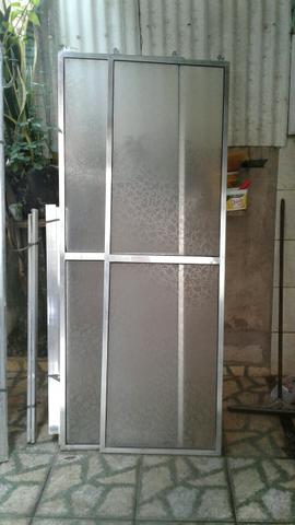 Box para banheiro de acriçico usado