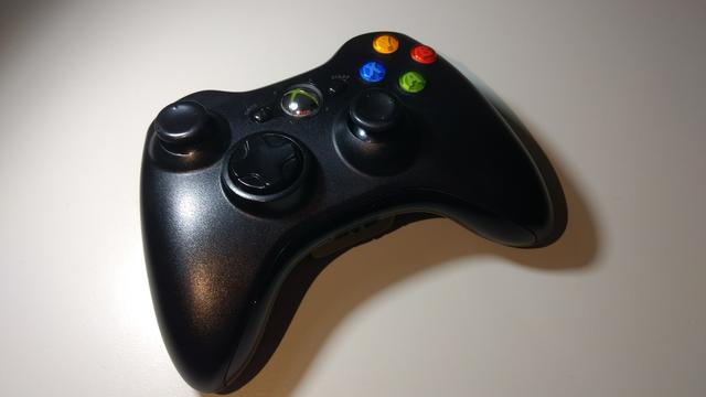 Controle Xbox 360 Wireless e adaptador para PC