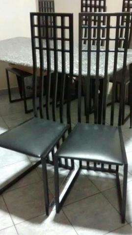 Mesa com 6cadeiras