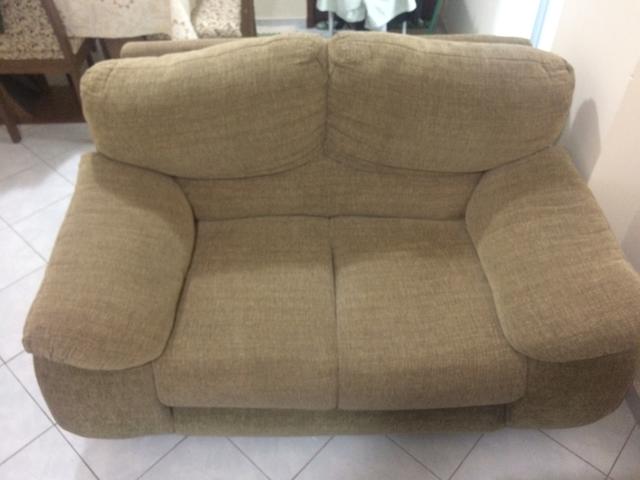 Sofá de 2 lugares