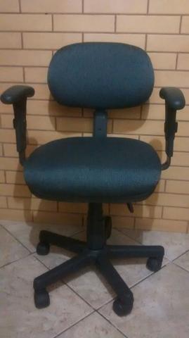 Cadeira Giratoria Secretária