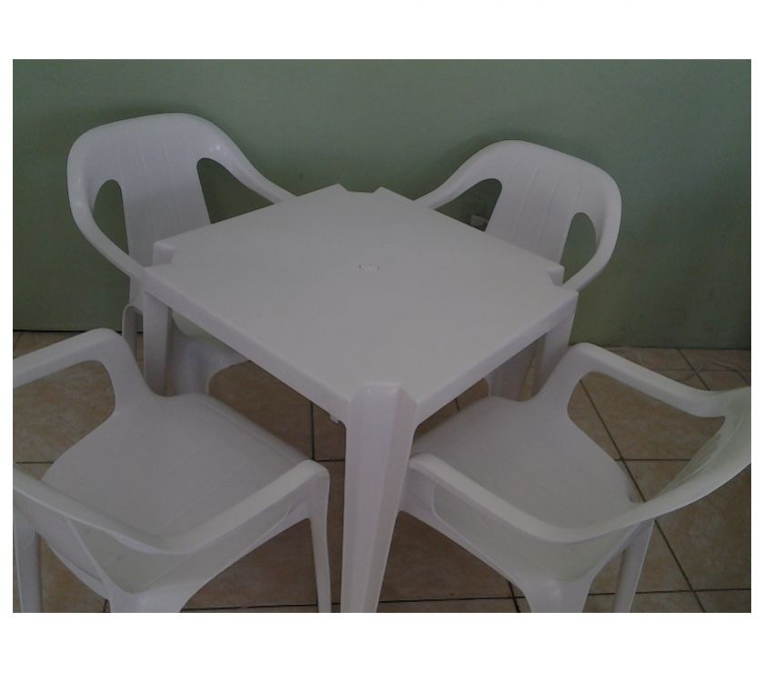 Cadeiras & Mesas, (1 MESA C 4 CADEIRAS P182KG COR PRETA)