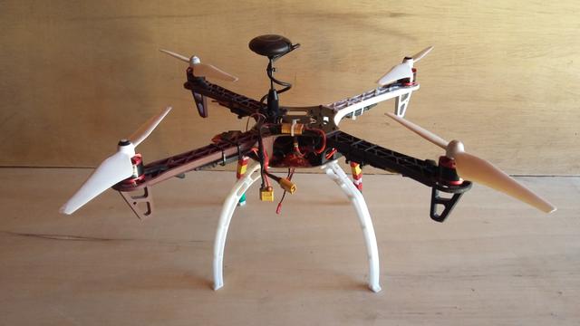 Drone anjo negro D-450 completo pontro para voar