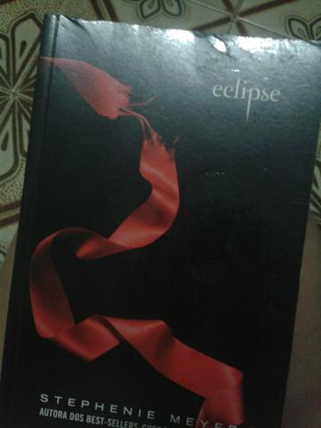 Livro "Eclipse"