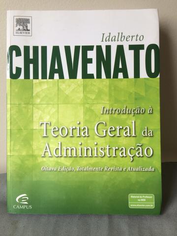 Livro de Administração do renomado escritor Chiavenato