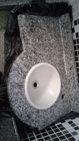 Pia para bnheiro granito, espelho e cuba já montad