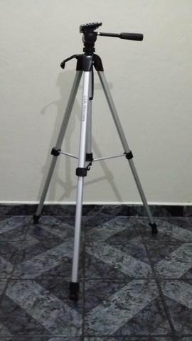 Tripé para câmera profissional e semiprofissional
