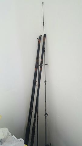 Varas de pesca 2 unidades elas têm uns 4 metros cada 1