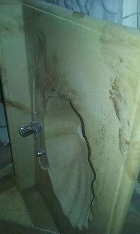 Vendo pia em mármore para banheiro