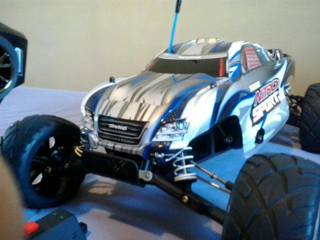 Automodelo Traxxas Nitro Sport 2.5 Trx