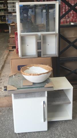 Gabinete para banheiro completo
