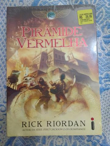 Livro A pirâmide vermelha Rick Riordan