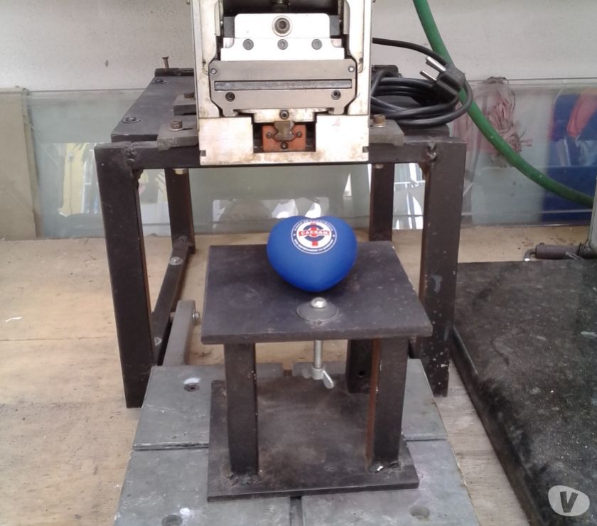 MÁQUINA TAMPOGRÁFICA