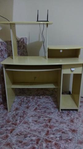 Mesa para computador