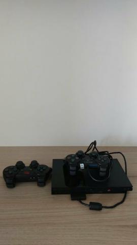 PlayStation 2 + 2 Controles (Com fio e sem fio)