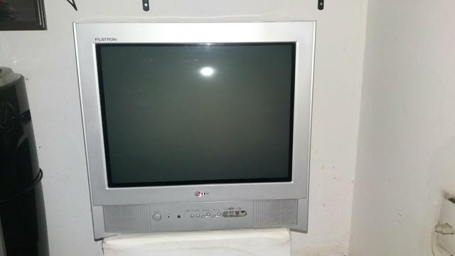 Televisão 32 polegadas