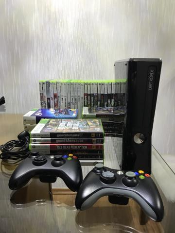 Xbox 360 Black Piano + 30 jogos originais