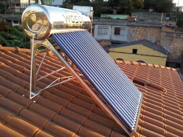 Aquecedor Solar a Vácuo 200 lt R  instalado