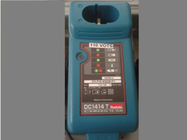 Carregador de baterias DTT original Makita. 110 Volts