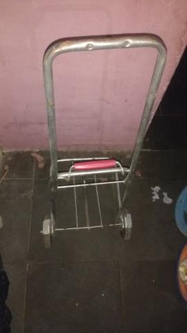 Carrinho de alumínio