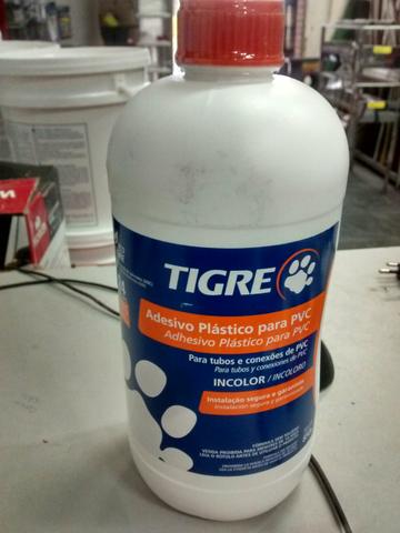 Cola adesivo tigre 850g