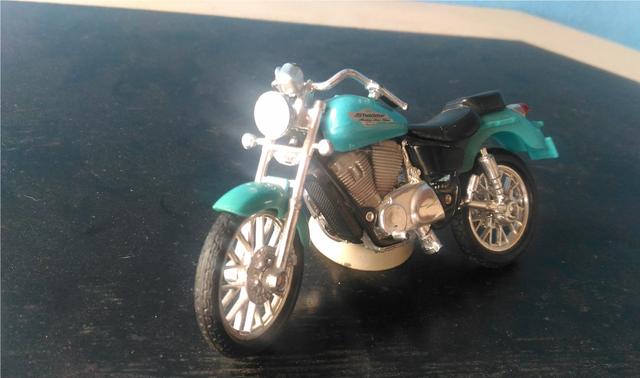Miniatura Moto Honda Shadow