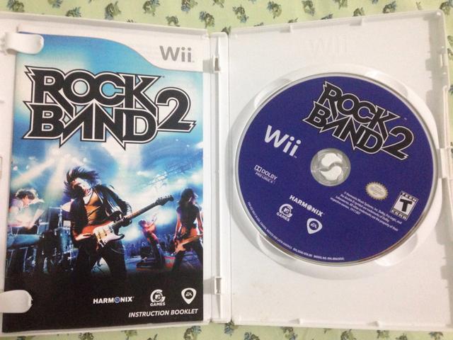 NINTENDO WII ROCK BAND 2 completo R$50