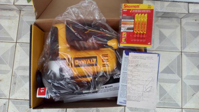 Serra tico tico DEWALT DW300