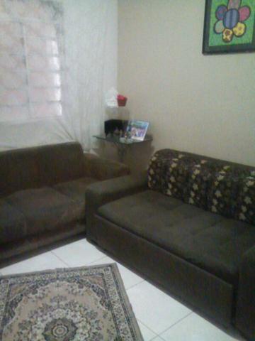 Vendo 2 sofas,um é sofa cama 700 os dois