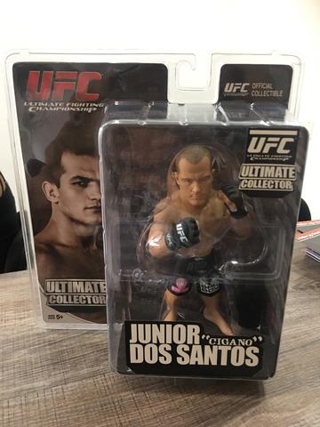 Boneco 15cm coleção oficial UFC Junior dos Santos cigano