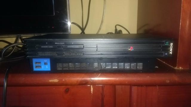 PlayStation 2, Modelo Fat, com HD. Leiam