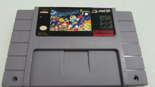 Super Bomberman - Super Nintendo