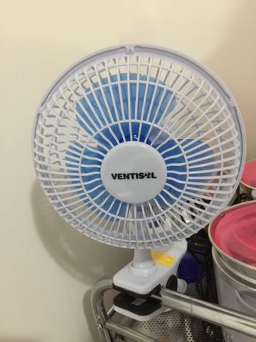 Ventilador pequeno portátil novo