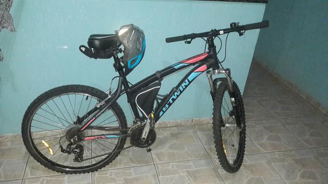 Bicicleta B'TWIN aro 26