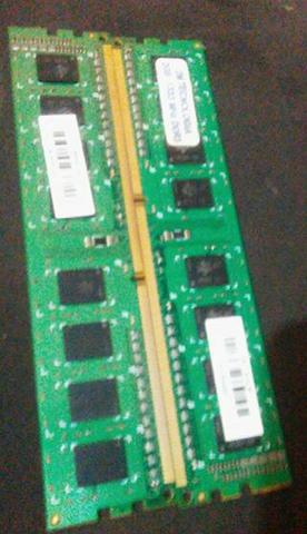 Duas Memoria de 2GB ddr3