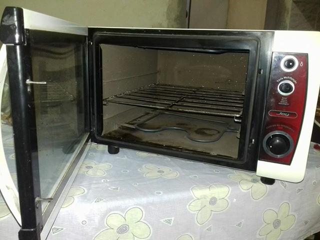 Forno Elétrico Layr Joy autolimpante - 46L 110v