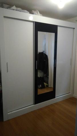 Guarda roupa 3 portas