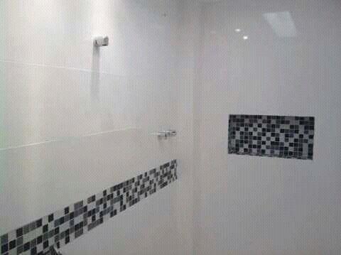 Guina piso e azulejos