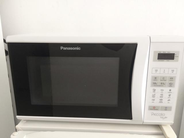 Microondas Panasonic 21L