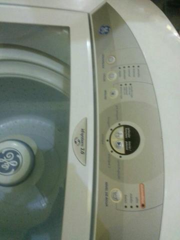 Máquina de lavar roupa GE 11 kilos