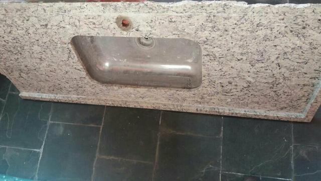 Pia cozinha granito - R$ 