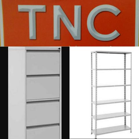 Armário de aço Pandin, mesa e cadeiras