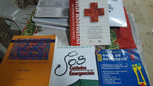 Kit de livro de enfermagem