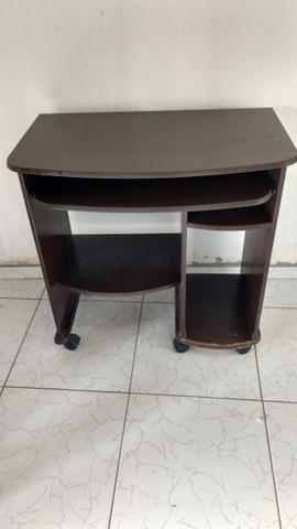 Mesinha de computador