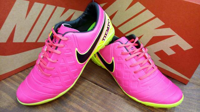 Nike tiempo top