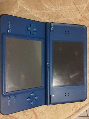 Nintendo DS XL edition (XL extra large)