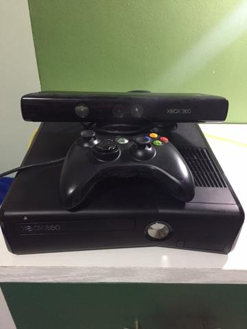 Xbox 360 + Kinect + controle c/fio