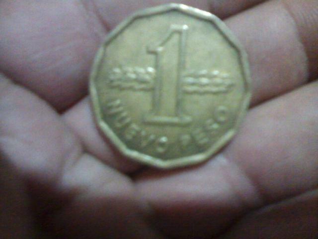1nuevo peso urugu.76