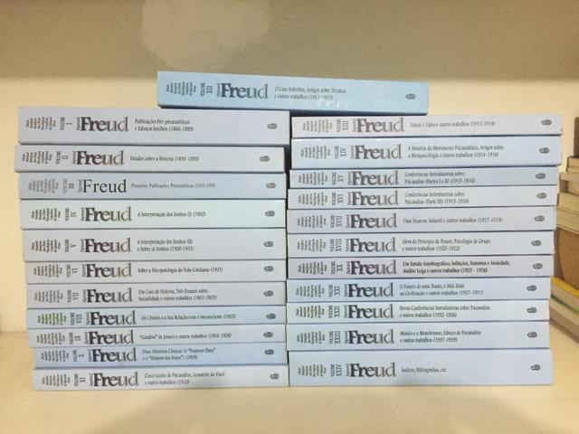 Coleção de livros de Freud