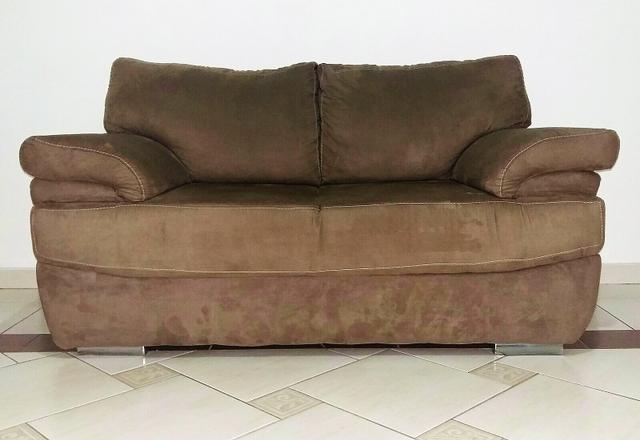 Conjunto de sofá 2 e 3 lugares Luizzi em tecido suede